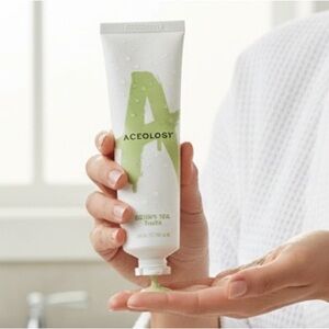 ACEOLOGY · GREEN TEA FACE MASK